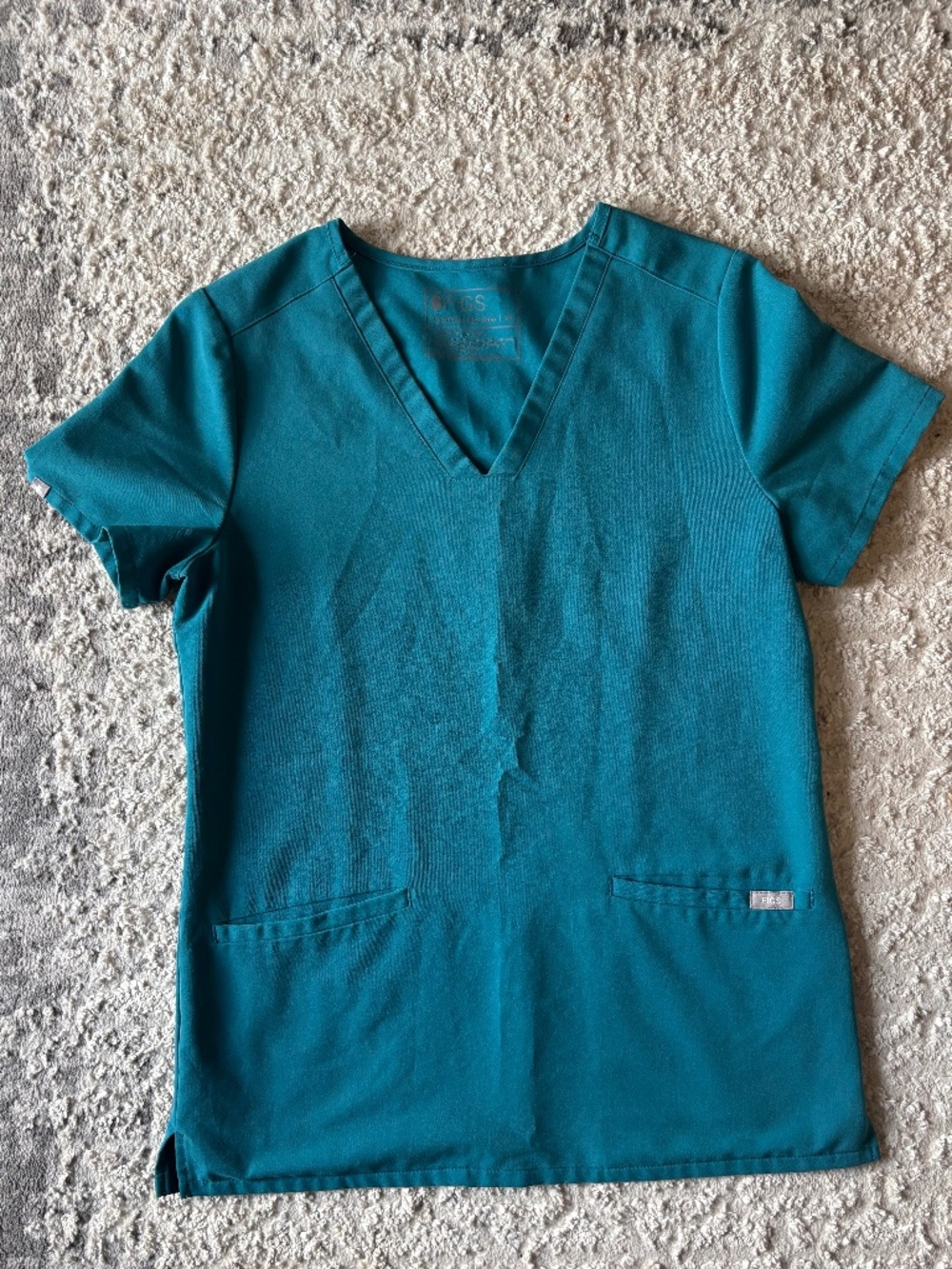 Figs women’s pacific blue scrub top